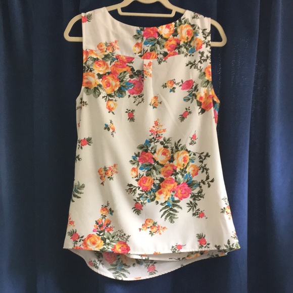 ModCloth | Faux Wrap Top - Picture 5 of 7